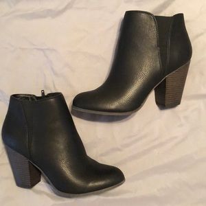 Fergie Black Booties
